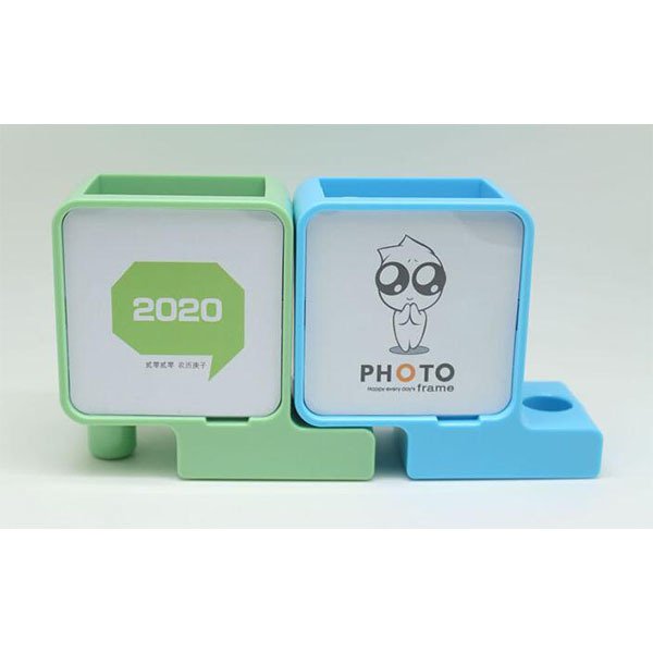 四色積木筆筒桌曆