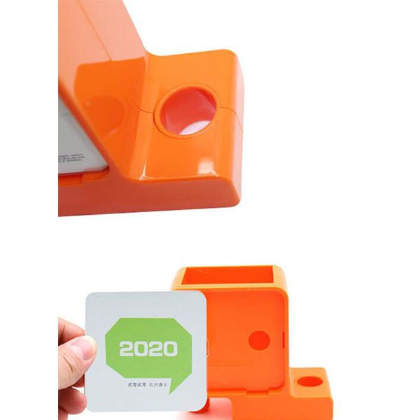 四色積木筆筒桌曆