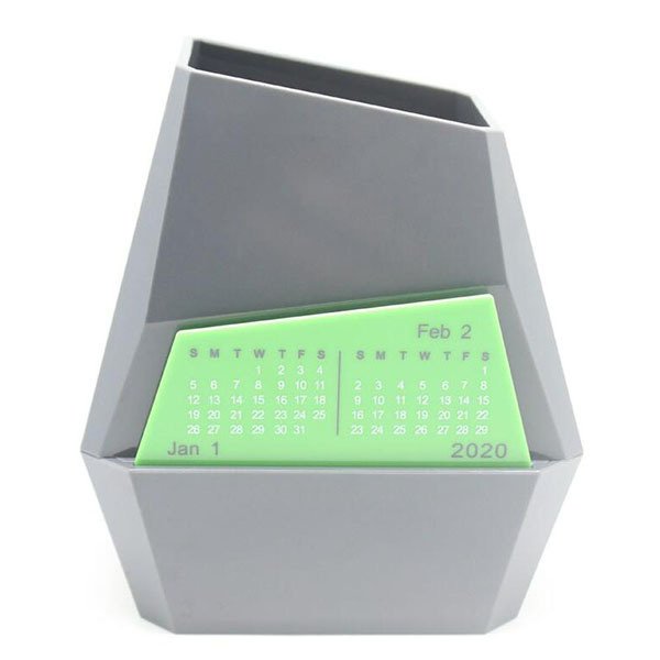 不規則塑膠筆筒桌曆
