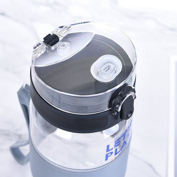 650ml彈蓋式Tritan濾水杯