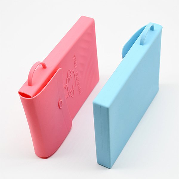 鈕釦式矽膠口罩收納夾