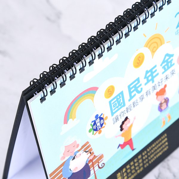 客製化三角桌曆