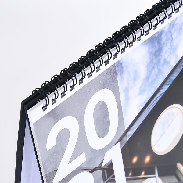 客製化三角桌曆