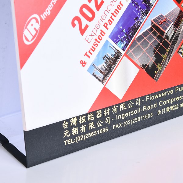 客製化三角桌曆