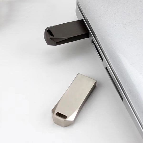 削邊設計金屬隨身碟