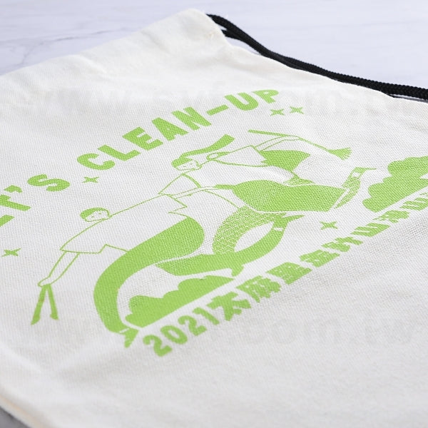 米色帆布束口袋後背包