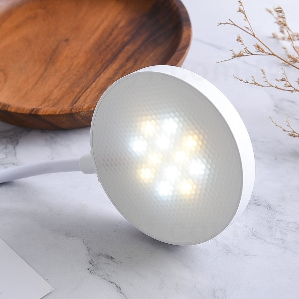 多功能護眼筆筒檯燈