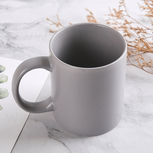 简約白瓷霧面灰色馬克杯