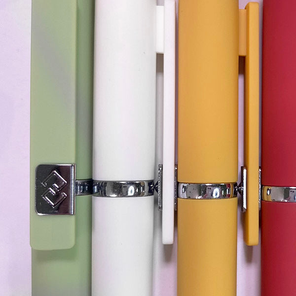 噴膠筆桿原子筆