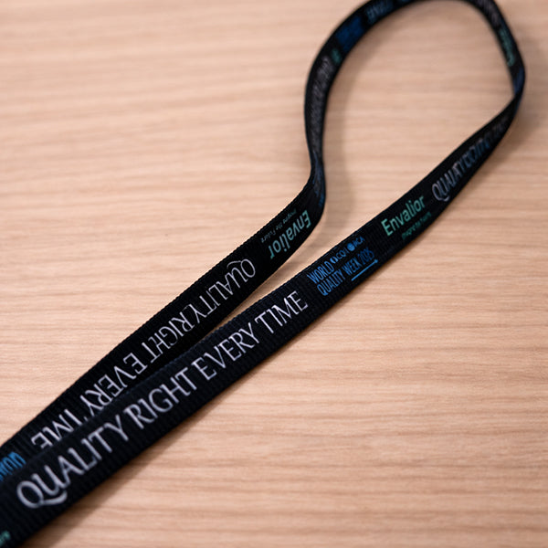 識別證帶充電線