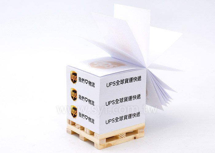 方型紙磚-7x7x7cm四面彩色印刷-內頁單色印刷附棧板便條紙