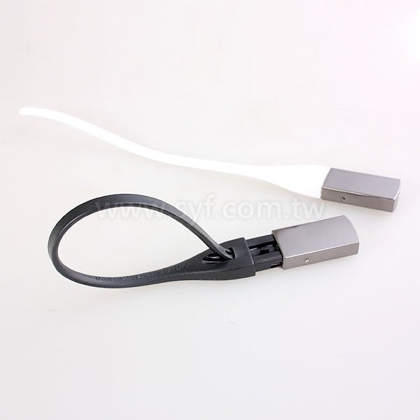 金屬軟膠鑰匙圈