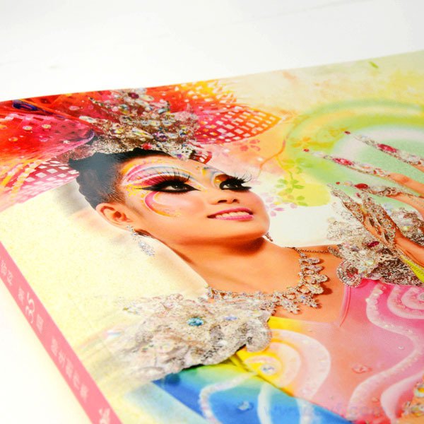 書籍印刷-穿線膠裝-師生創作集