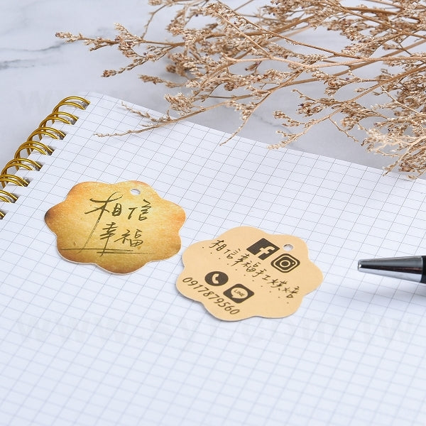 七圓2M-造型吊牌印刷-42x42mmx4-行李吊牌製作-客製化吊牌設計