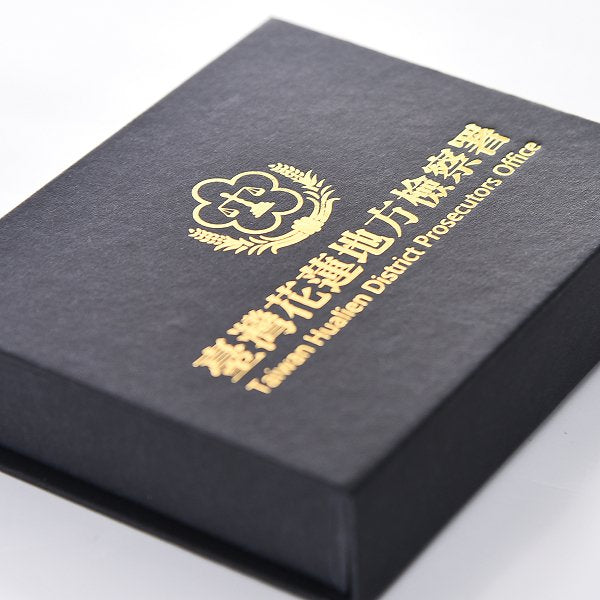 磁吸式紙盒-七賢脊椎外科醫院-掀蓋隨身碟禮物盒-內層附緩衝泡棉-客製化禮贈品包裝盒