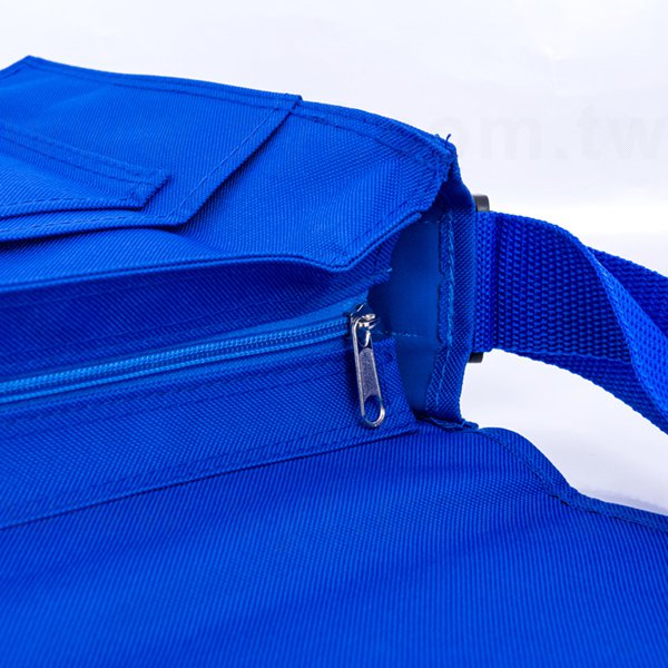 學校中書包-20x6單面單色印刷-特多龍材質製作-學校紀念品防水書包推薦