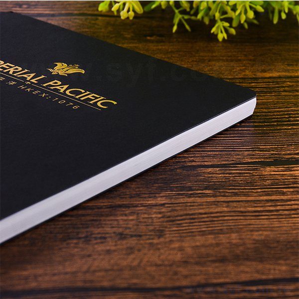 黑卡燙銀環裝筆記本