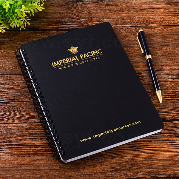 黑卡燙銀環裝筆記本
