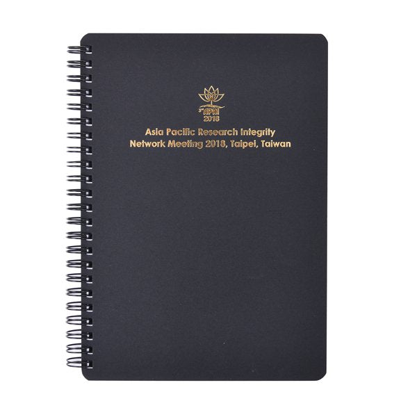 黑卡燙銀環裝筆記本