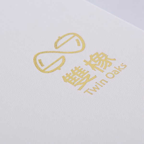 封面柔紋皮燙金
