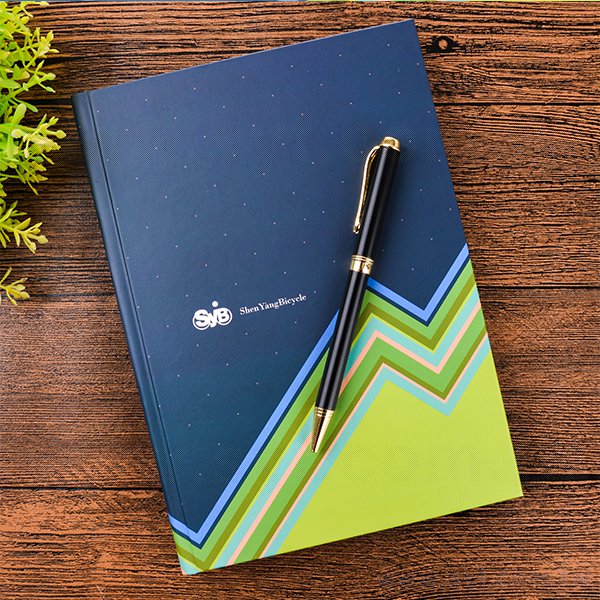 25K精裝硬殼筆記本