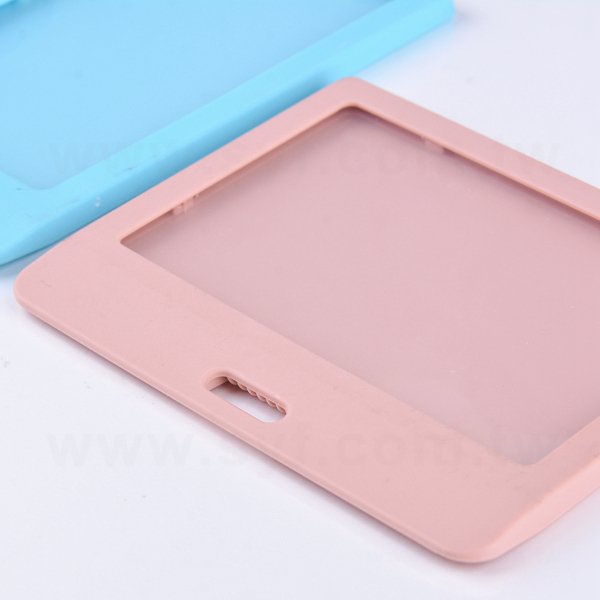 頸鍊型識別證件