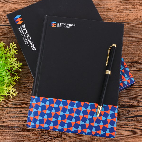 25K精裝硬殼筆記本