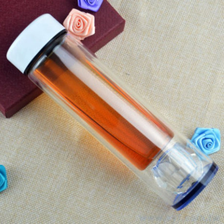 玻璃杯