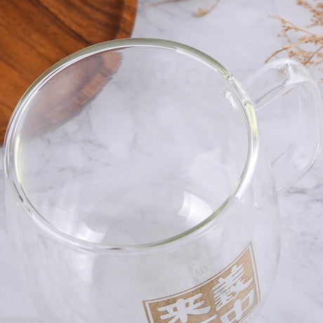 玻璃杯