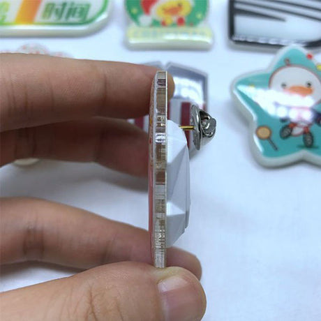 LED壓克力白燈發光胸章