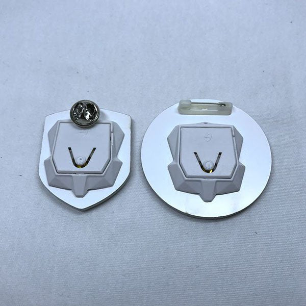 LED壓克力白燈發光胸章