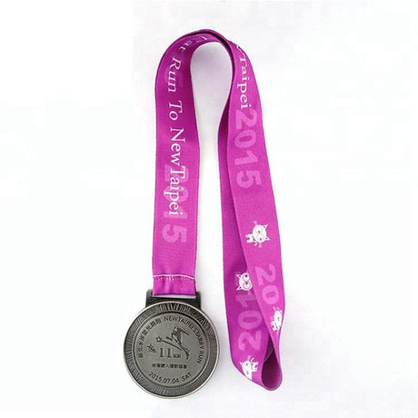 定制軟琺瑯仿古董金屬獎牌徽章