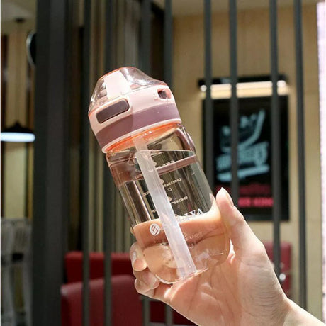 潮流運動塑膠鴨嘴帶吸管杯650ml