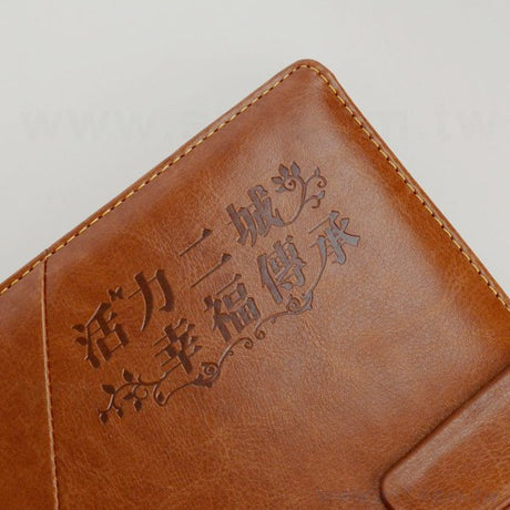 經典瘋馬皮工商日誌-磁扣式活頁筆記本-可訂製內頁及客製化加印LOGO